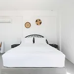 Aura Tinos Apartahotel
