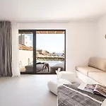 Aura Tinos Apartahotel Agios Romanos
