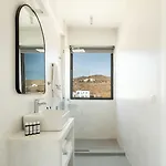 Aura Tinos Apartahotel