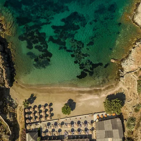 Aura Tinos