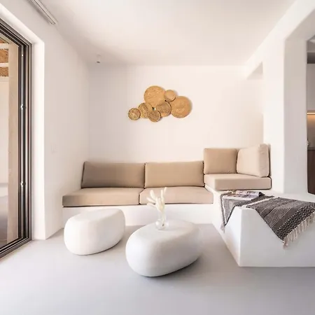 Aura Tinos Aparthotel *