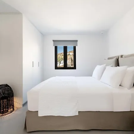 Aura Tinos 4* Agios Romanos