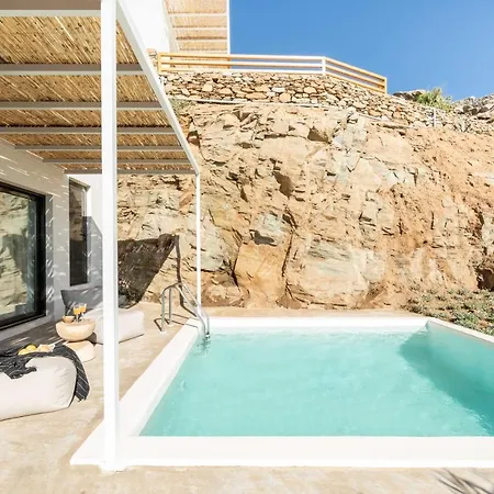Aura Tinos 4* Agios Romanos