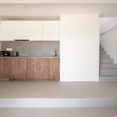 Aparthotel Aura Tinos *