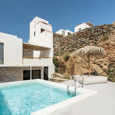 Aura Tinos 4*